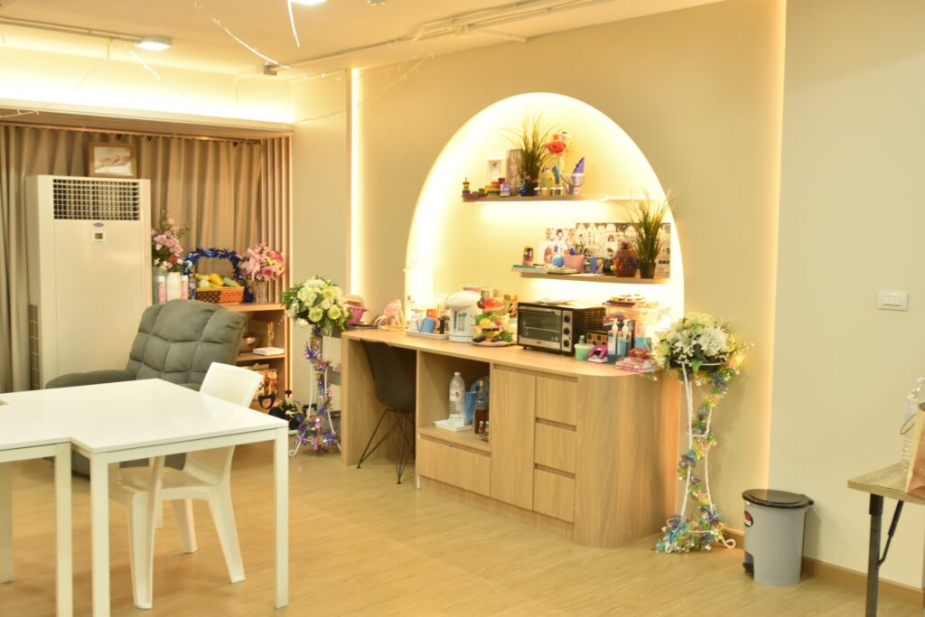 LINE_ALBUM_รูปจาก gt_๒๓๐๔๐๔_294