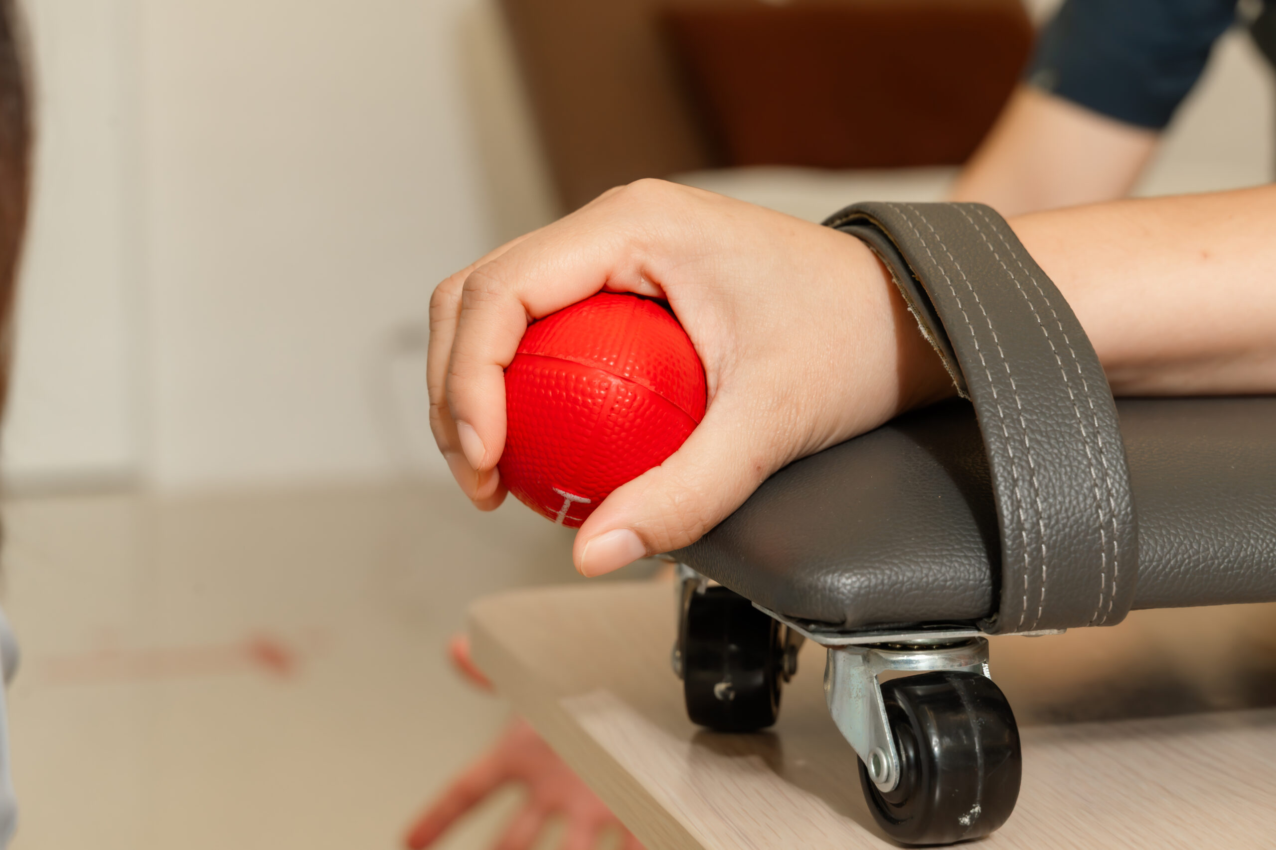 สเก็ตบอร์ดรองแขน Forearm Skateboard ฟื้นฟูแขนอ่อนแรง